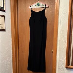 Elegant Black Sleeveless Dress